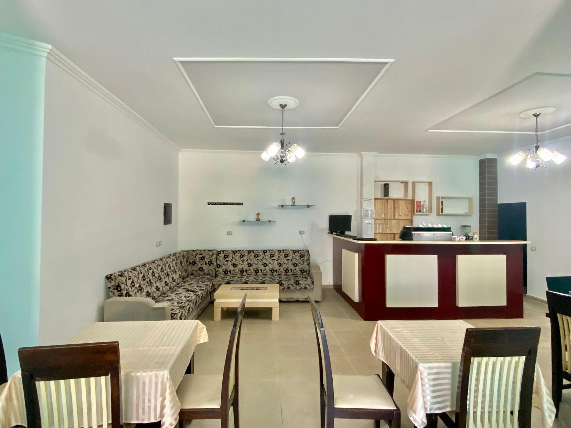 Hotel Adriatik Shëngjin Zewnętrze zdjęcie
